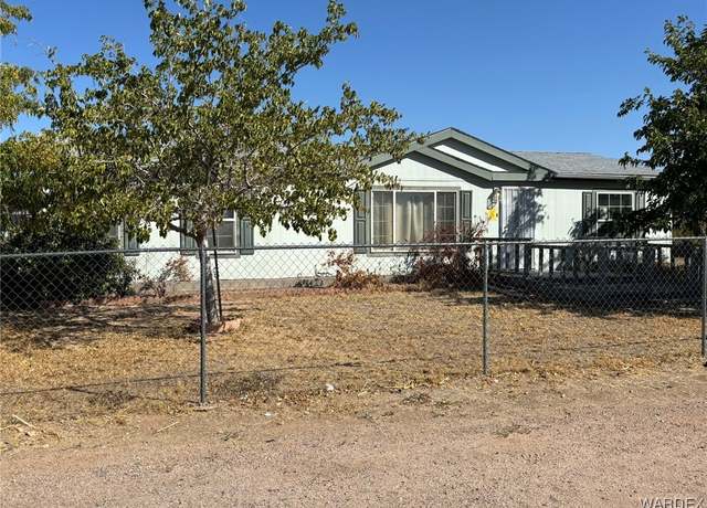 Property at 4150 N Eagle Dr, Kingman, AZ 86409, 3 beds, 2 baths
