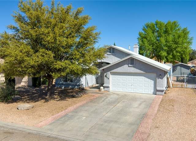 Property at 3805 E Snavely Ave, Kingman, AZ 86409, 3 beds, 2 baths