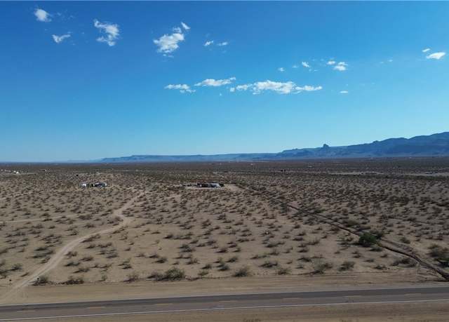 Property at 4.8 AC Shinarump Dr, Golden Valley, AZ 86413