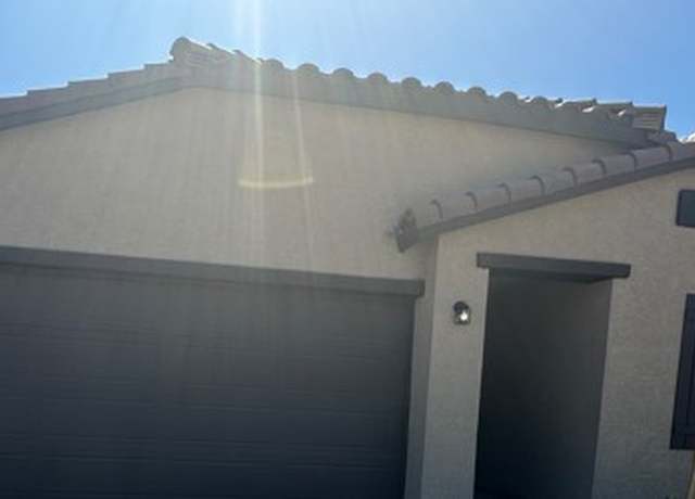 Property at 2318 Tapatio Dr, Bullhead City, AZ 86442, 4 beds, 2 baths