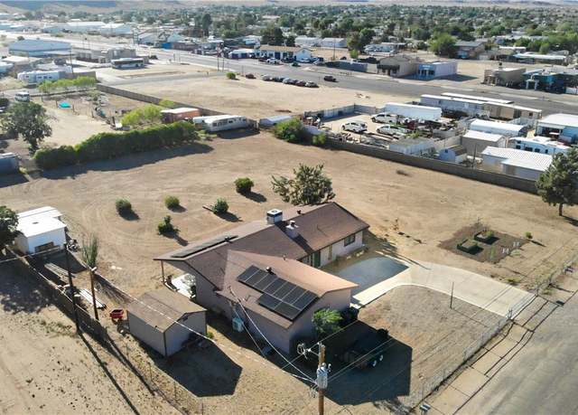 Property at 4475 N Skylark Rd, Kingman, AZ 86409, 3 beds, 2.5 baths
