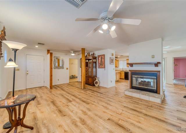 Property at 4782 Cove Dr Dr, Topock, AZ 86436, 3 beds, 2 baths