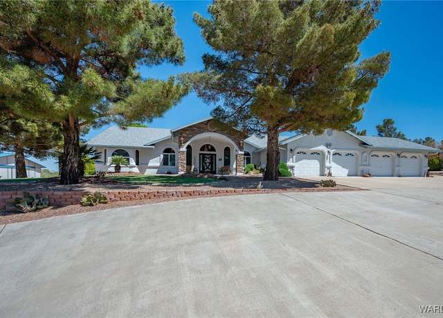Property at 3516 Packsaddle Rd, Kingman, AZ 86401, 4 beds, 3.5 baths