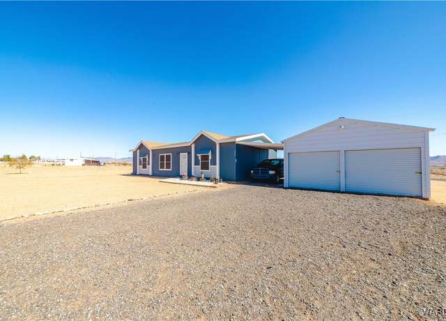 Property at 4826 N Laguna Rd, Golden Valley, AZ 86413, 3 beds, 2 baths