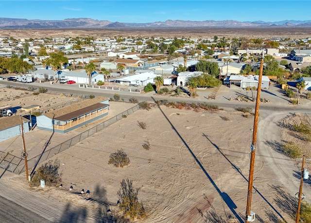 Property at 12807 Pima Pkwy Pkwy, Topock, AZ 86436