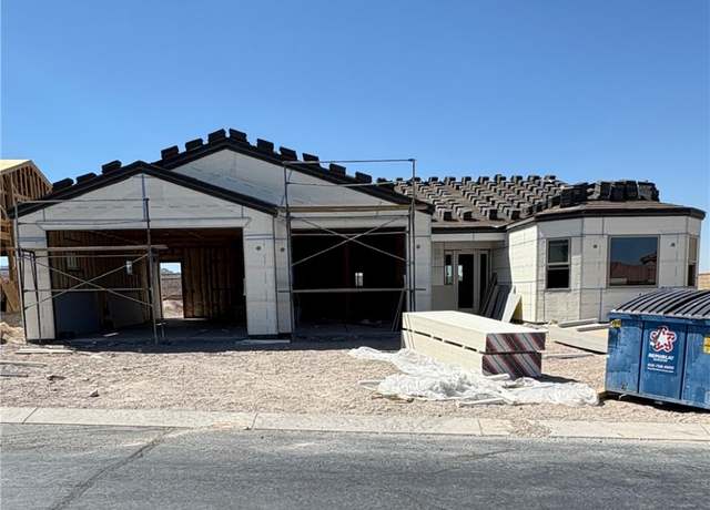 Property at 3120 Esmerelda Dr, Bullhead City, AZ 86429, 3 beds, 2.5 baths