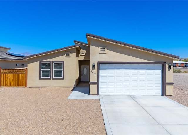 Property at 1681 Oro Ave, Bullhead City, AZ 86442, 2 beds, 2 baths