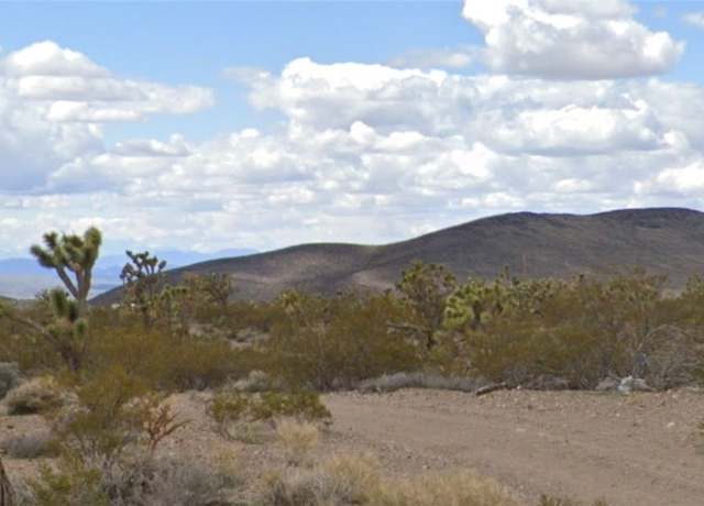 Property at 8778 W Pine Tree Dr, White Hills, AZ 86445