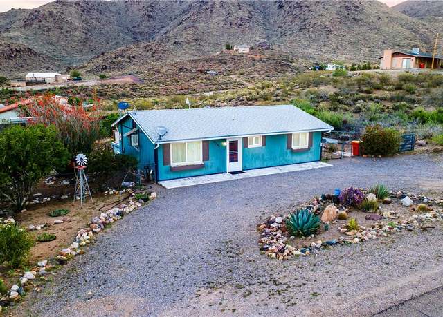 Property at 3345 W Smith Dr, Golden Valley, AZ 86413, 2 beds, 1.5 baths