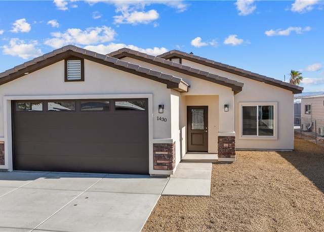 Property at 1430 Church Dr, Bullhead City, AZ 86442, 3 beds, 2 baths