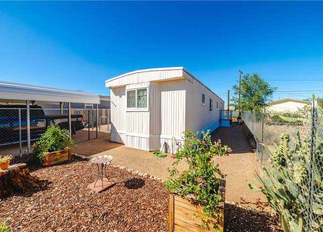 Property at 3664 E Dove Ln, Kingman, AZ 86409, 2 beds, 2 baths