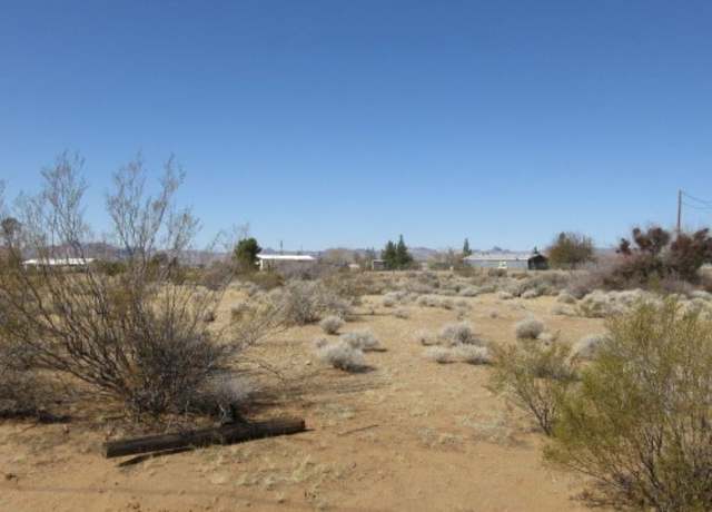 Property at 5193 W Burro Dr, Golden Valley, AZ 86413