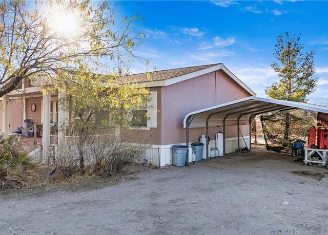 Property at 5720 S Mountain Lion Rd, Kingman, AZ 86401, 3 beds, 2 baths