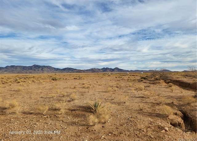 Property at 5934 N Dennis Dr, Kingman, AZ 86401