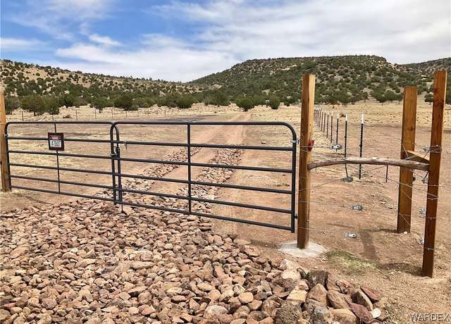 Property at 299 Markham Pass #299, Seligman, AZ 86337