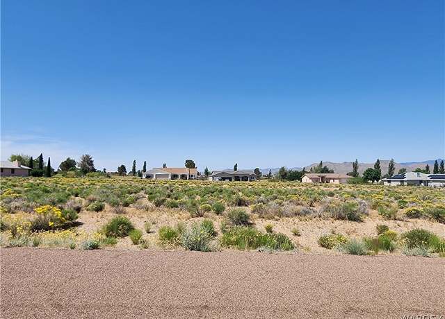 Property at 7539 E Cayuse Cir, Kingman, AZ 86401