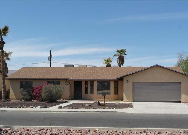 Property at 1869 Riviera Blvd, Bullhead City, AZ 86442, 3 beds, 2 baths