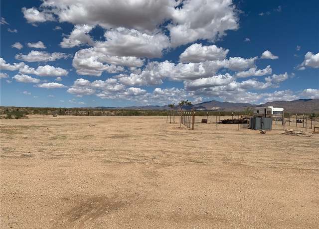 Property at 3971 N Arivaca, Golden Valley, AZ 86413