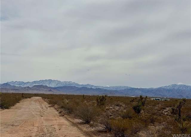 Property at 000 Zora Dr, Golden Valley, AZ 86413