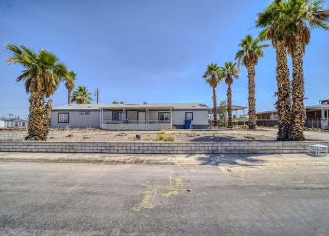 Property at 996 Ramar Rd, Bullhead City, AZ 86442, 4 beds, 2 baths