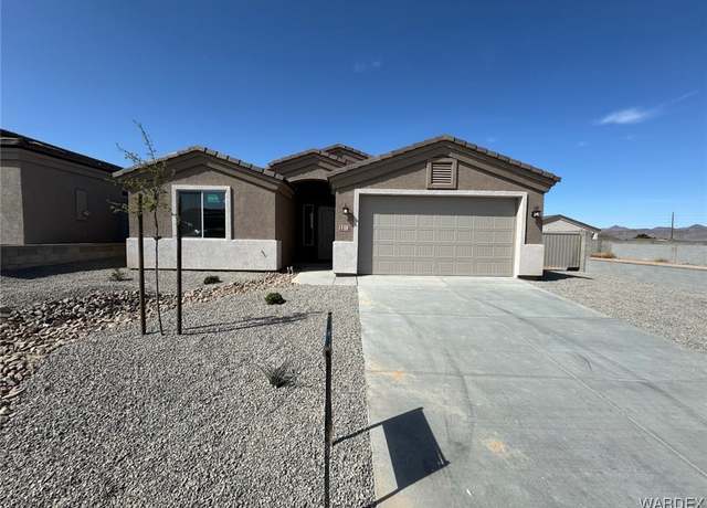 Property at 3313 Charleston St, Kingman, AZ 86401, 3 beds, 2 baths
