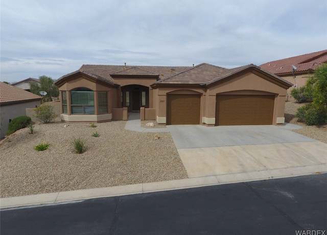 Property at 2867 Fort Silver Dr, Bullhead City, AZ 86429, 3 beds, 2 baths