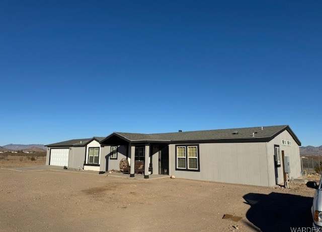 Property at 3824 N Elfrida Rd, Golden Valley, AZ 86413, 3 beds, 3 baths
