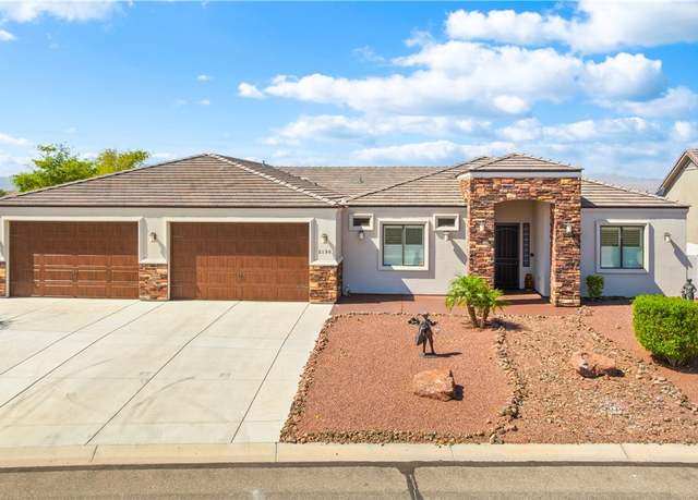Property at 2130 E Calle Salamanca, Fort Mohave, AZ 86426, 4 beds, 2.5 baths
