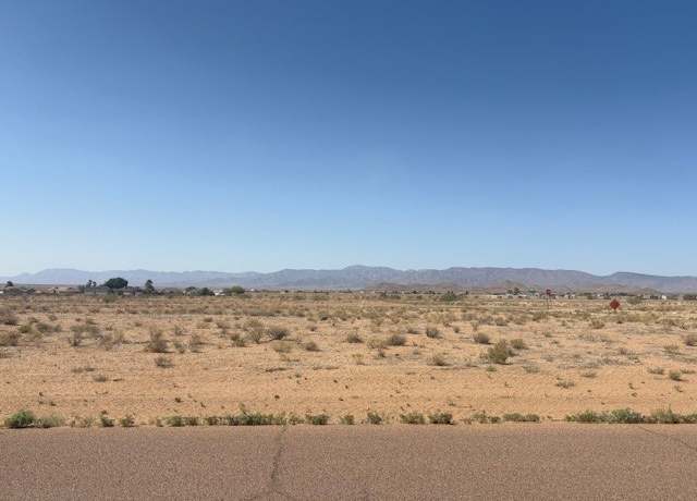 Property at 7839 E Chaparral Dr, Kingman, AZ 86401
