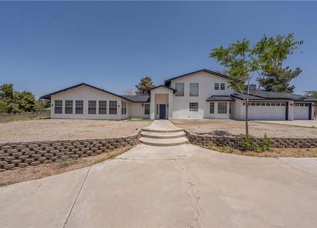 Property at 3165 Simms Ave, Kingman, AZ 86401, 6 beds, 3.5 baths