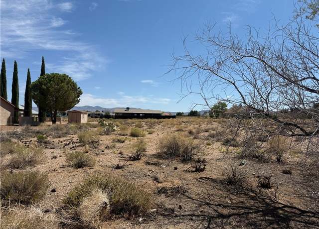 Property at 7613 E Chuckawalla Dr, Kingman, AZ 86401