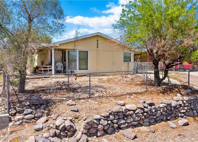 Property at 665 Holly St, Bullhead City, AZ 86442, 2 beds, 2 baths