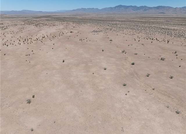 Property at 18019 N Matthew Rd, Dolan Springs, AZ 86441
