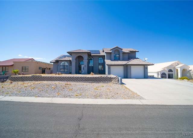 Property at 3415 Sundance Dr, Bullhead City, AZ 86429, 4 beds, 2.5 baths
