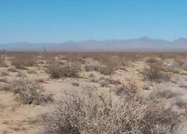 Property at Lot 2115 E Mesquite Dr, Yucca, AZ 86438