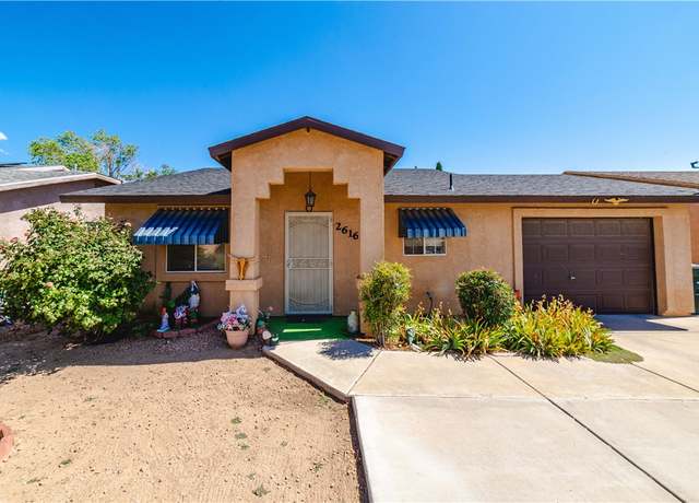 Property at 2616 Wikieup Ave, Kingman, AZ 86401, 3 beds, 2 baths