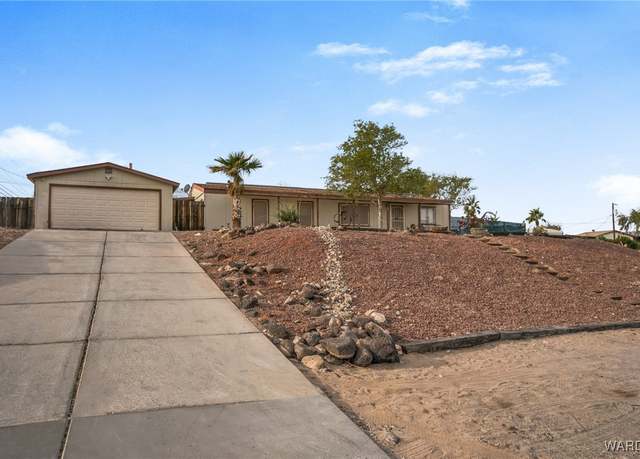 Property at 1720 Alta Vista Rd, Bullhead City, AZ 86442, 3 beds, 2 baths