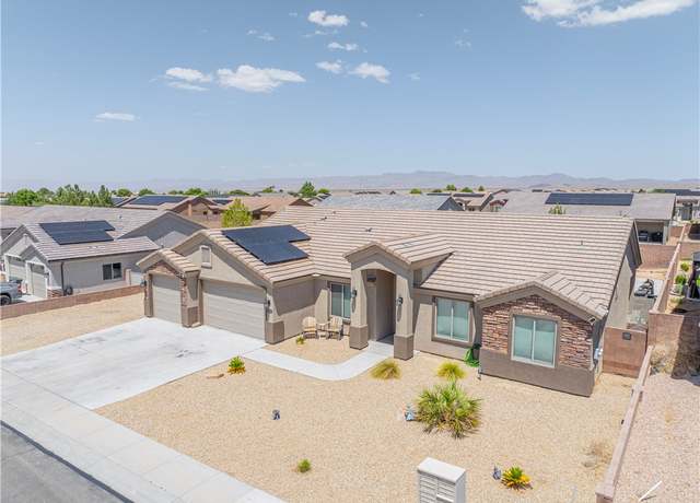 Property at 3300 Monte Moro St, Kingman, AZ 86401, 4 beds, 2 baths