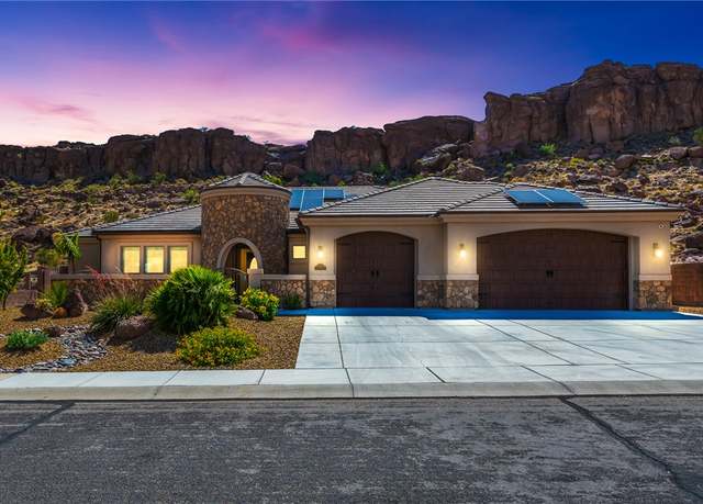 Property at 2390 Country Club Dr, Kingman, AZ 86401, 3 beds, 2 baths