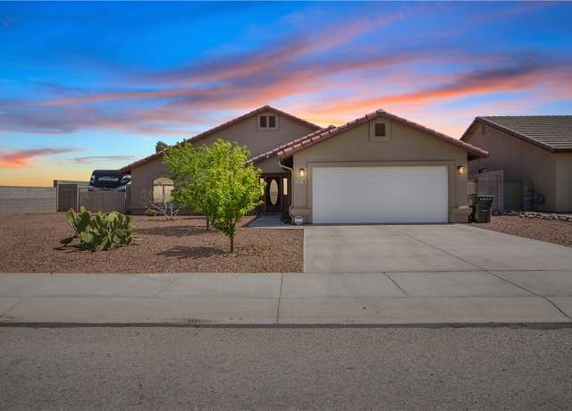 Property at 3984 N Diamond Dr, Kingman, AZ 86409, 4 beds, 2 baths