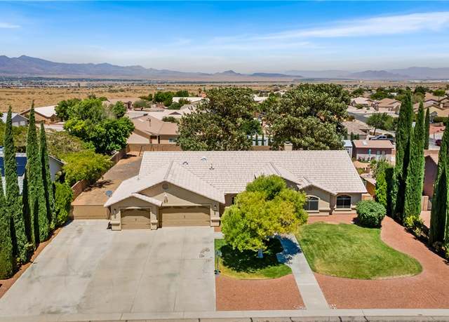 Property at 4039 Buckskin Ave, Kingman, AZ 86401, 4 beds, 2.5 baths
