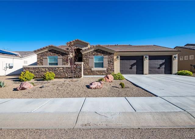Property at 3801 Katie Lane Loop, Kingman, AZ 86401, 4 beds, 2 baths