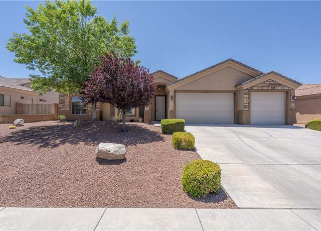 Property at 4060 Vitobello Ct Ct, Kingman, AZ 86401, 3 beds, 2 baths