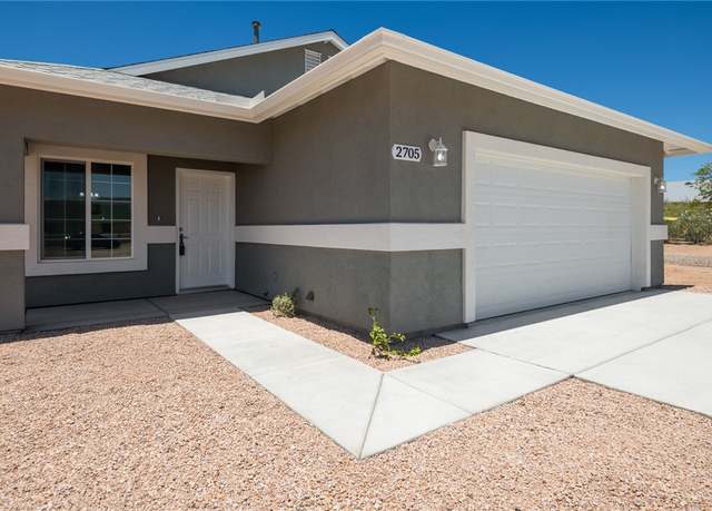 Property at 2705 W Shauna Dr, Golden Valley, AZ 86413, 3 beds, 2 baths
