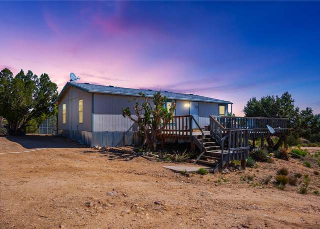 Property at 11256 E Calle Cochise, Kingman, AZ 86401, 3 beds, 2 baths