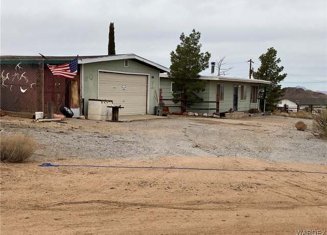 Property at 10185 N Dunlop Rd, Kingman, AZ 86401, 2 beds, 1 bath