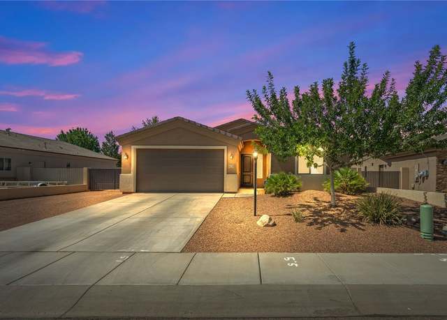Property at 4230 E Texas St, Kingman, AZ 86401, 3 beds, 2 baths