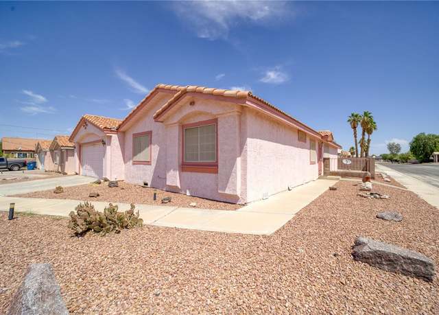 Property at 1571 Kyle Ave, Bullhead City, AZ 86442, 3 beds, 2 baths