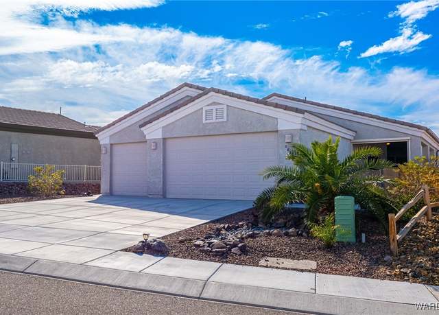 Property at 2634 Big Country Trl, Bullhead City, AZ 86442, 3 beds, 3 baths