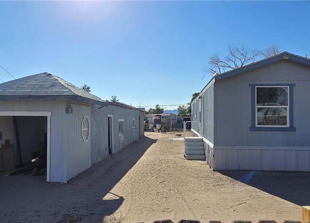 Property at 10025 S Driftwood Cir, Mohave Valley, AZ 86440, 2 beds, 2 baths